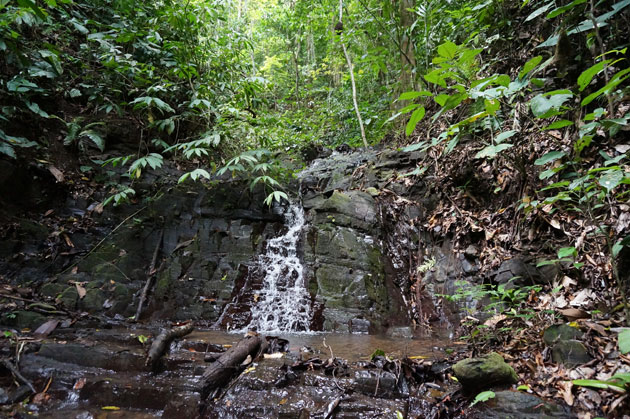 Costa-Rica-Property-waterfall-1