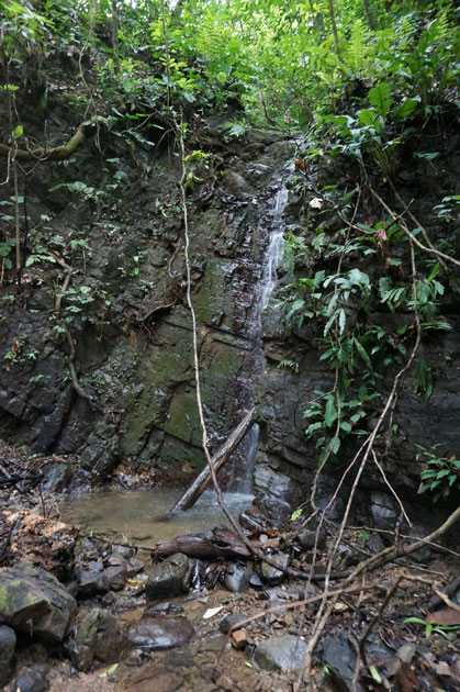 Costa-Rica-waterfall-SB-2